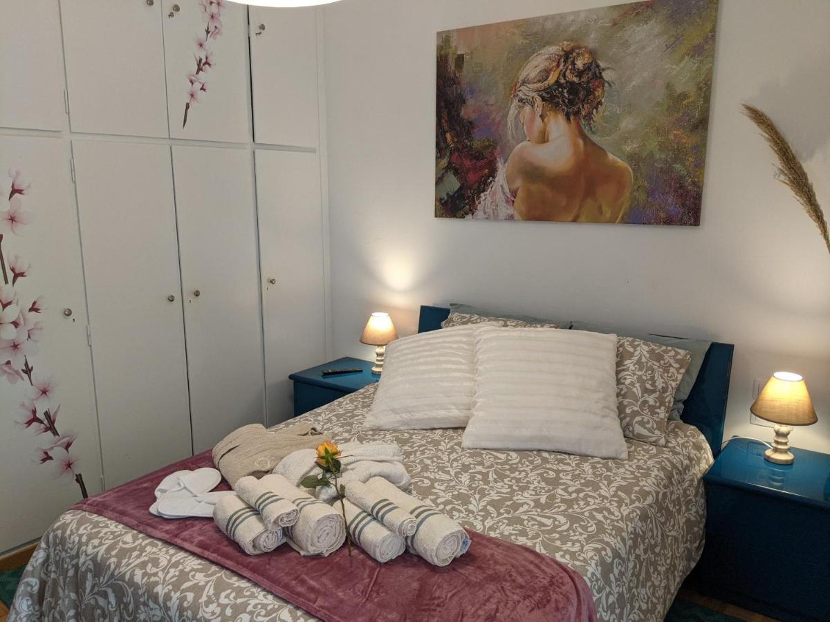 Luxurious Sea View Apartment Pireus Exteriör bild