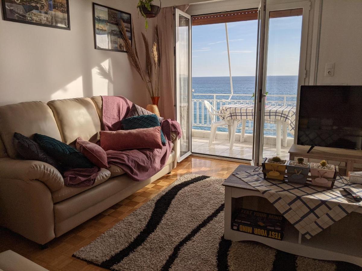 Luxurious Sea View Apartment Pireus Exteriör bild